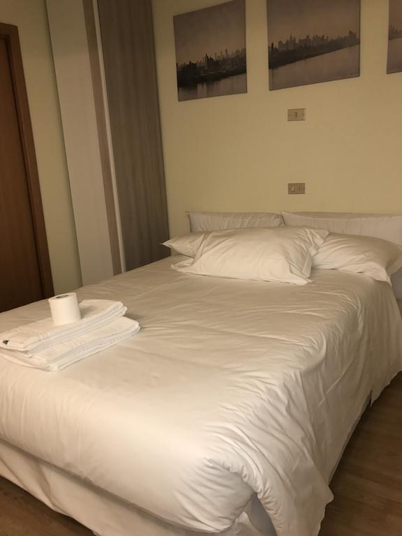 Cadorna Suites Milan Luaran gambar